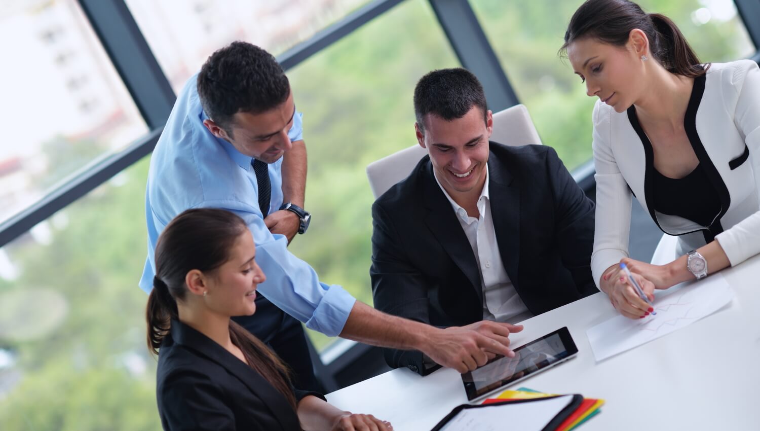 İş Yeri Sigortası: Kârınızı Değil, Geleceğinizi Koruyun – Küçük ve Orta Ölçekli İşletmeler İçin Güvence Kılavuzu